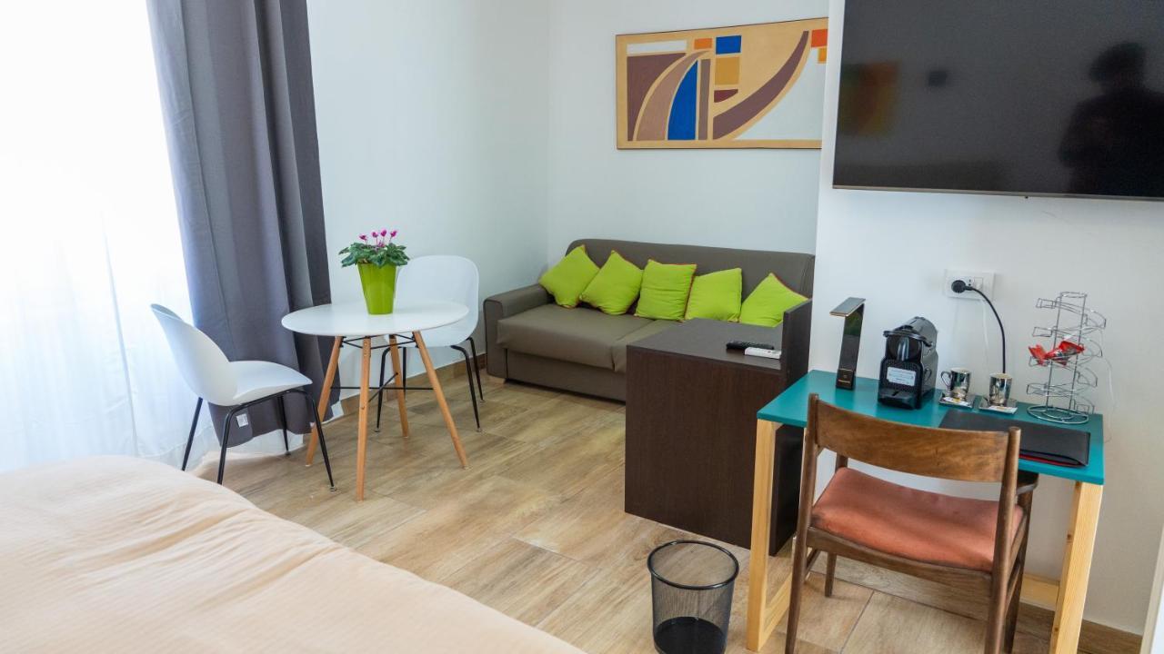 Zeta Rooms Казерта Экстерьер фото