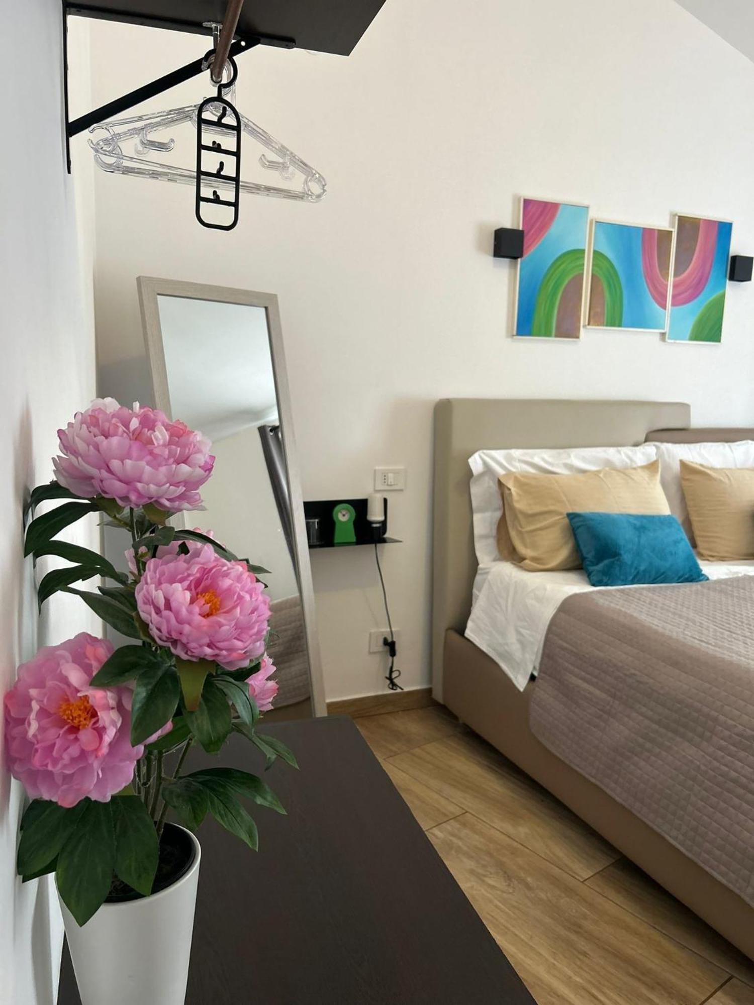 Zeta Rooms Казерта Экстерьер фото