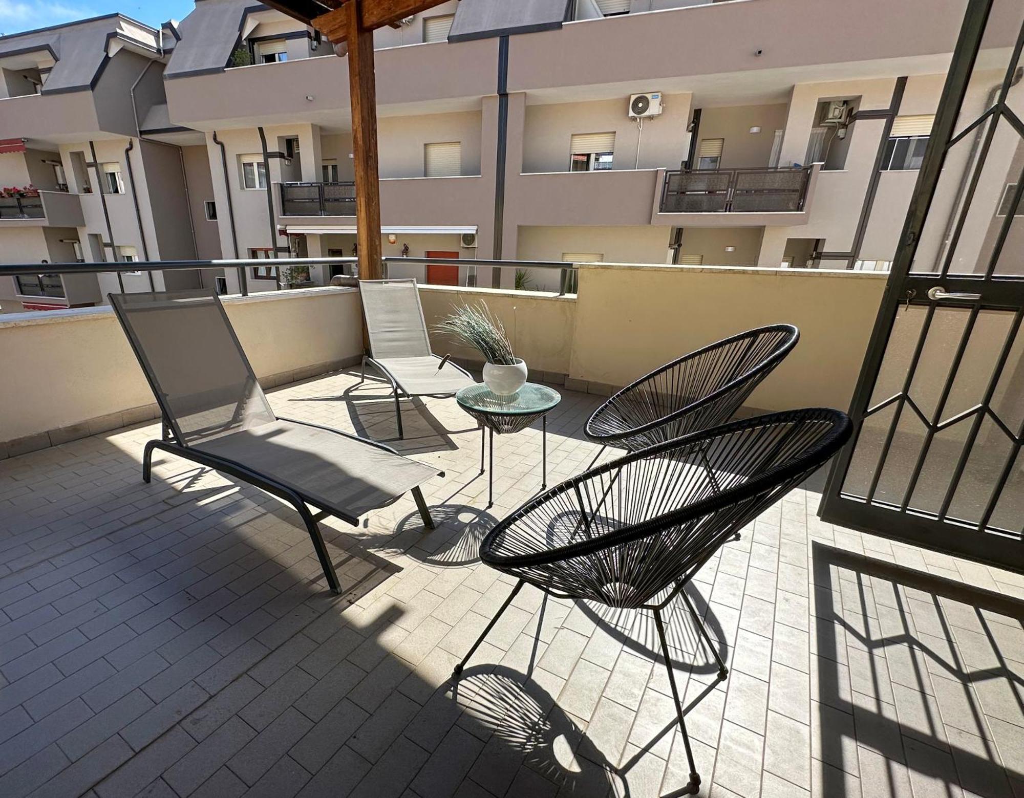 Zeta Rooms Казерта Экстерьер фото